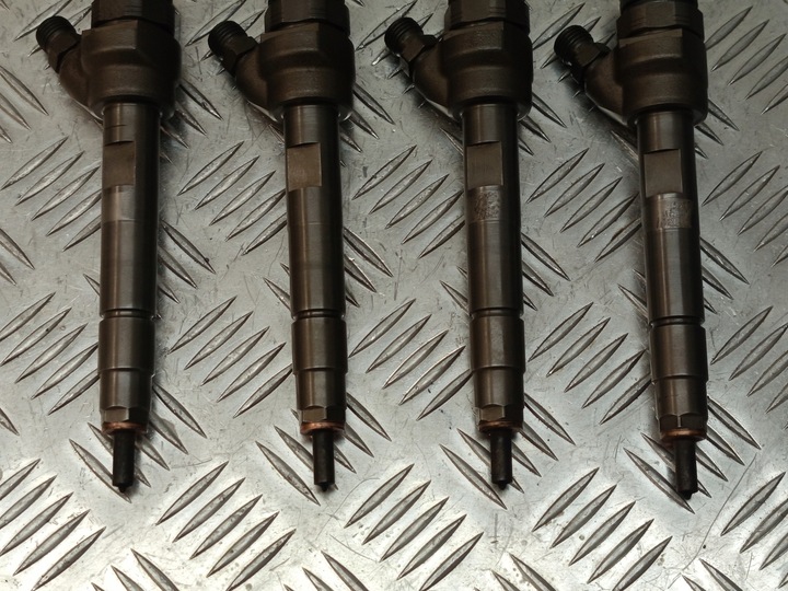 фото №15, Bmw e90 f10 f36 система топливный форсунки планка насос 7810702 7809128 7810696