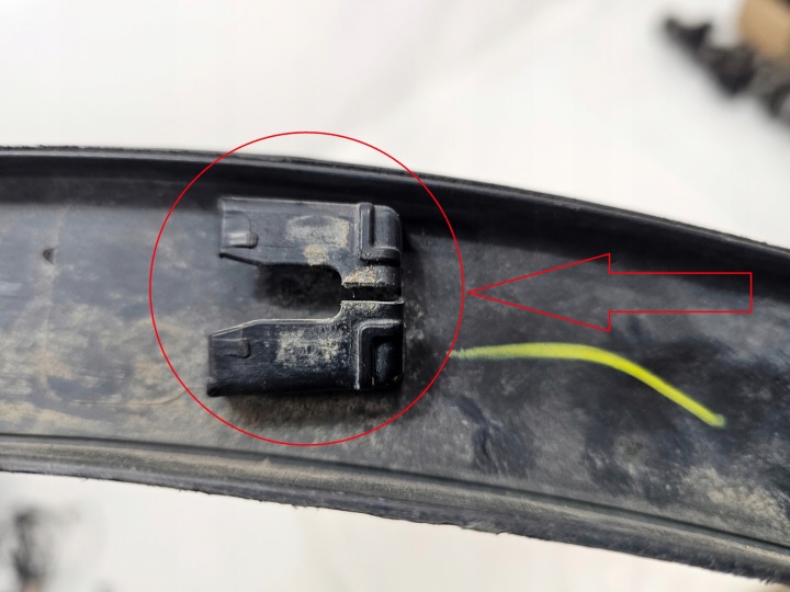 фото №12, Vw tiguan ii 16-20 молдинг крила праве перед 5nn854732a usa