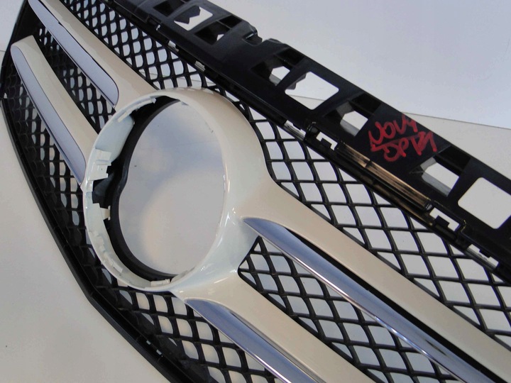 фото №8, Mercedes a класс w176 176 решётка радиатора решётка amg белый