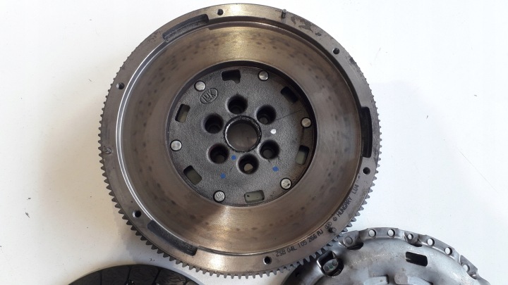 фото №5, Vw t6 комплектные сцепление 04l141025h 04l105266aj
