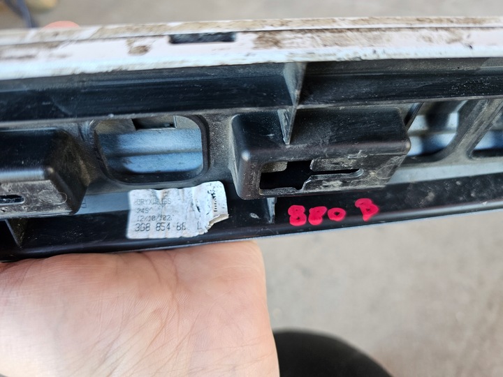 фото №16, Volkswagen arteon планка двері права перед передня 3g8854880b