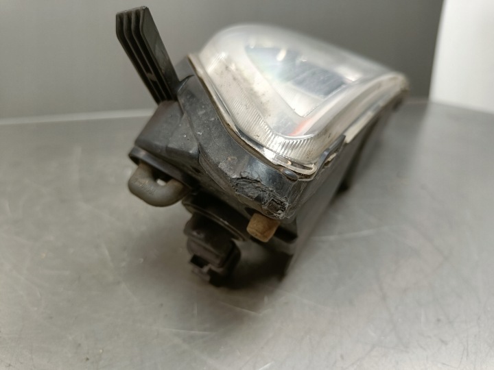 фото №7, Галоген правое передний перед vw passat b8 фара противотуманный 3g0941662g