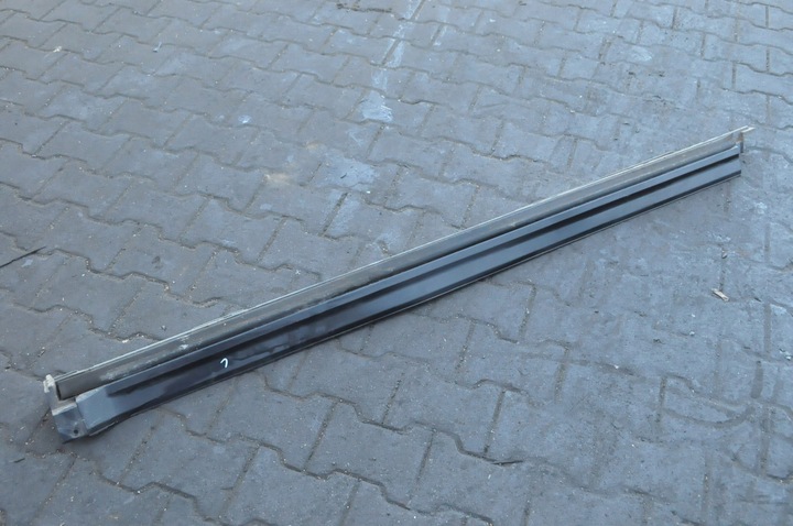 фото №1, Mitsubishi eclipse cross накладка пороговая левая 7250a131