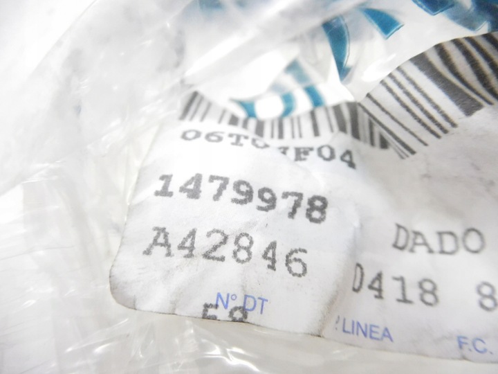 фото №7, Гайка m6 ford c-max 2007-2010 оригінальний номер 1479978