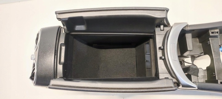 фото №9, Mercedes glc w253 x253 підлокітник тунель a2536809002 ktl