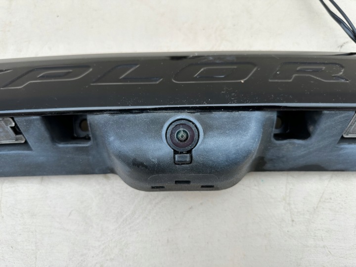 фото №9, Ford explorer vi 6 19r- накладка кришки зад задня камера lb5b-s42509