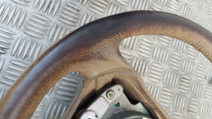 фото №10, Mercedes w163 кермо шкіряний шкіра