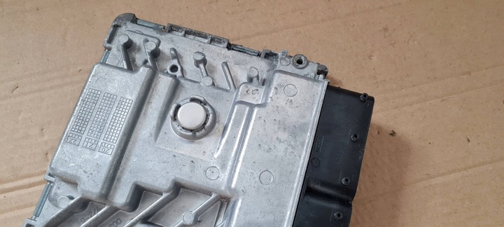 фото №7, Q3 83a компьютер блок управления двигателя 2.0 tfsi 06k907425j vw audi