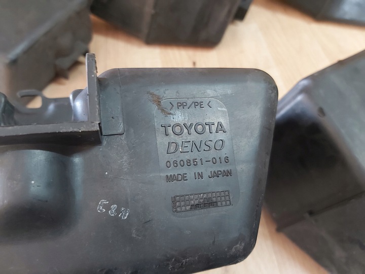 фото №6, Toyota celica vii 1,8 бачок омывателя жидкости