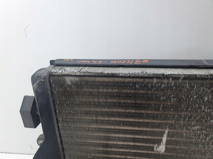 фото №7, Вентилятор радиаторов seat leon i vw golf iv 1.4