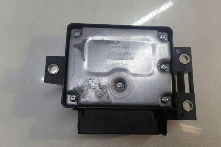 фото №3, Модуль тормоза ручного vw passat b7 362 3aa907801h 1.6l дизель 77kw 2013