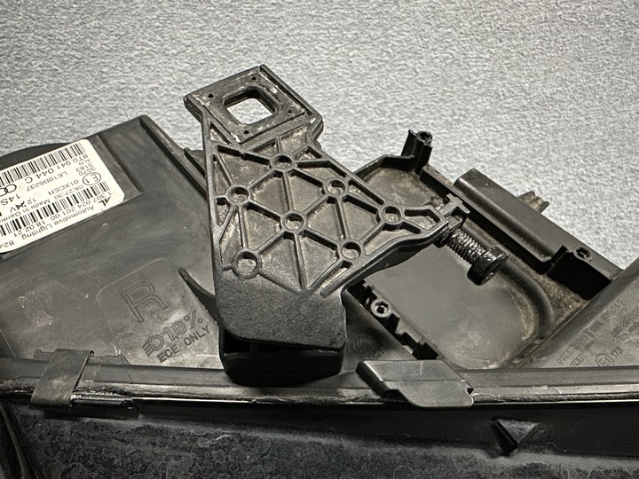 фото №10, Лампа audi a5 8t рестайлинг ксенон нет поворотный led правая оригинал 8t0941044c eu