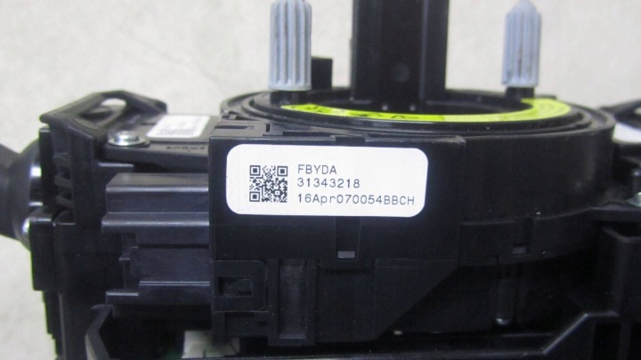 фото №8, Volvo xc60 переключатель комбинированный 31456030 08-
