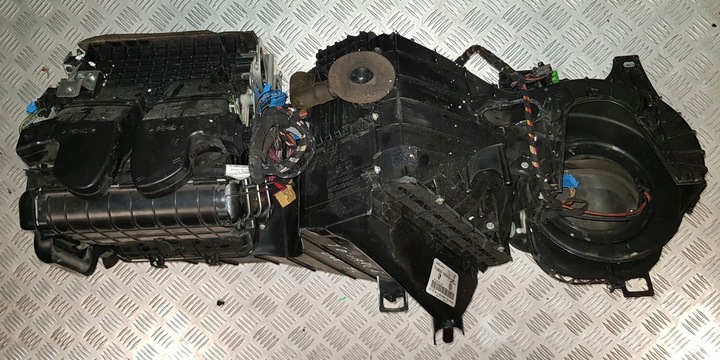 фото №5, Vw touareg 7l отопитель корпус испаритель жгут 7l0820005cq европа 04r