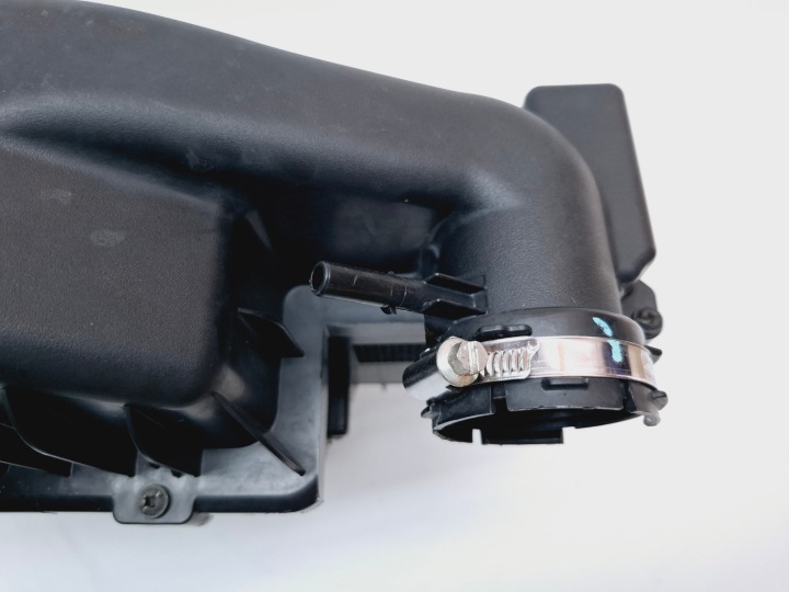 фото №6, Корпус фильтра воздуха 1.2 vti citroen c3 iii 2016- #8156