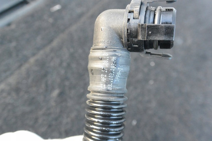 фото №5, Шланг вакуум повітря 2.0tdi vw passat b7 usa