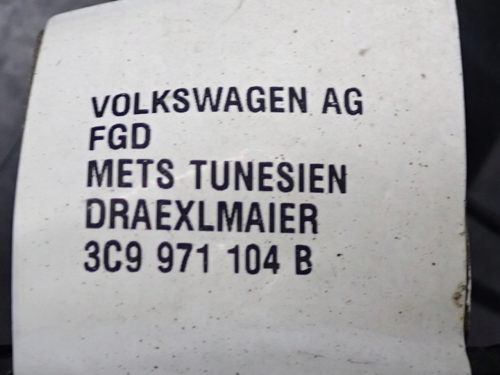 фото №14, Задний бампер комплектный оригинал pdc volkswagen passat b6 универсал 07r