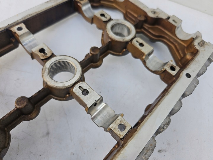 фото №5, Кришка валків головки правої audi a6 c7 a7 4g s4 b8 s5 3.0t 3.0 tfsi cgx