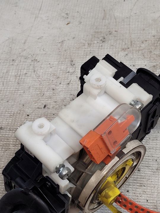 фото №10, Перемикач комбінований шлейф подушка  oem номер 30858498 volvo v40 i 1 99r 1.6b