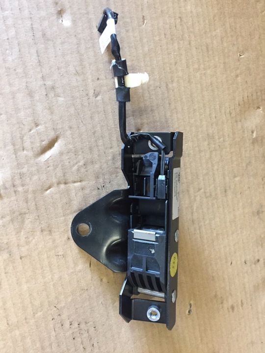 фото №5, Audi a3 8p cabrio замок засов крыша 8p7871444b