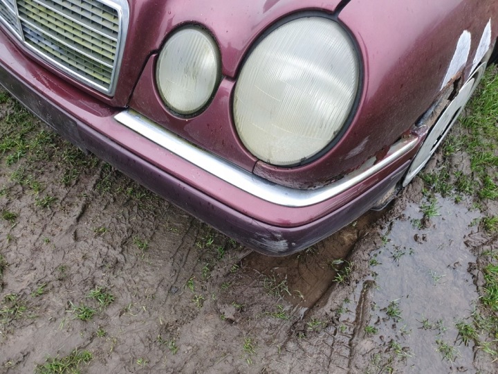 фото №12, Лампа освітлення стеля внутрішня mercedes w210 e klasa 95