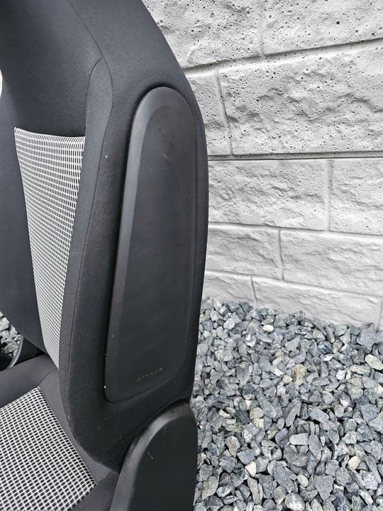 фото №9, Комплект сидений renault twingo iii рестайлинг #4721