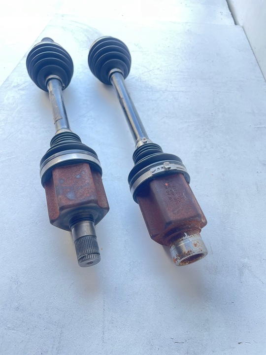 фото №3, Cupra formentor 2.5 tsi - піввісь права ліва 5qn407272j