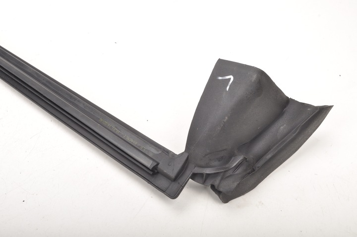 фото №11, W172 r172 планка стёкла прилегающая к стеклу передняя левая