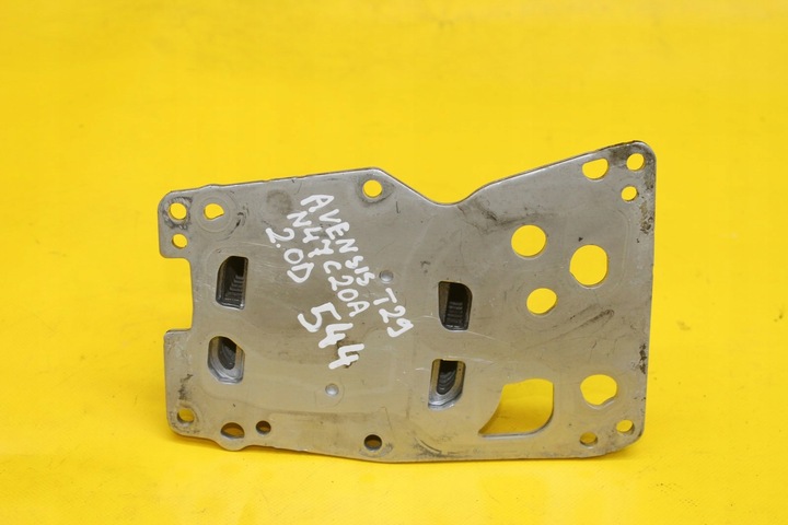 фото №5, Радіатор масла 8507626 avensis t29 2.0d n47c20a