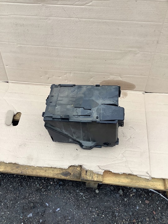 фото №1, Citroen ds4 c4 ii b7 корпус захист акумулятора 9687472580