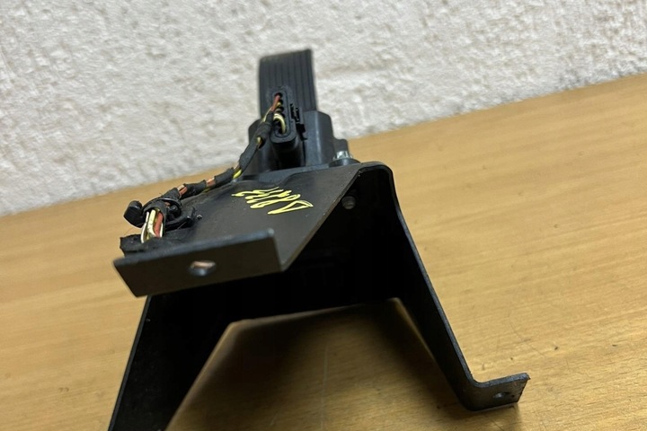 фото №9, Педаль газа mercedes-benz 0280755023 2007