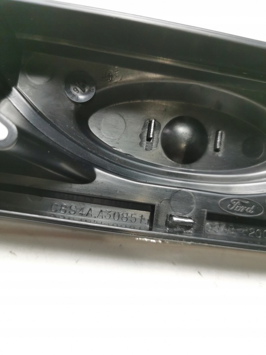 фото №10, Решётка радиатор ford fiesta mk6 oem номер 1058482