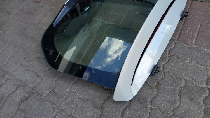 фото №4, Задняя крышка volvo c30 08r