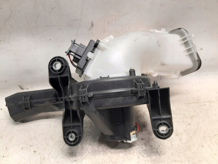 фото №7, Воздуходувка воздуховод левая зад 9650872580 c4 picasso i