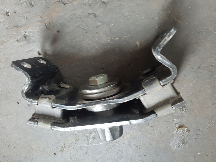 фото №7, Подушка коробка передач. передача. vw amarok 07.10- зад febi bilstein 102880