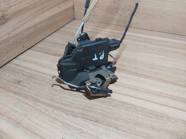 фото №1, Замок правые зад audi a6 c5 4b0839016b