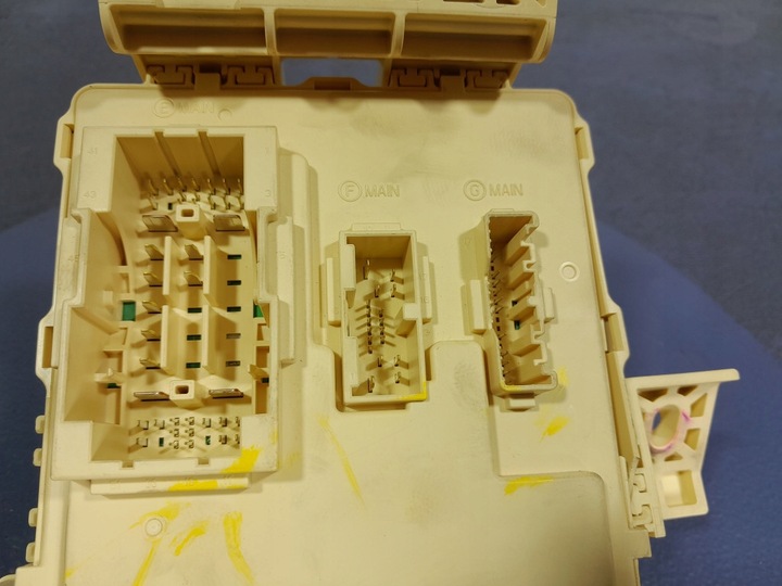 фото №5, Hyundai tucson iii коробка предохранителей модуль bsi 91951-d7530