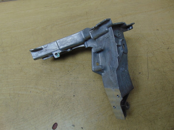 фото №6, Кронштейн кріплення ременя лівий mercedes w213 w253