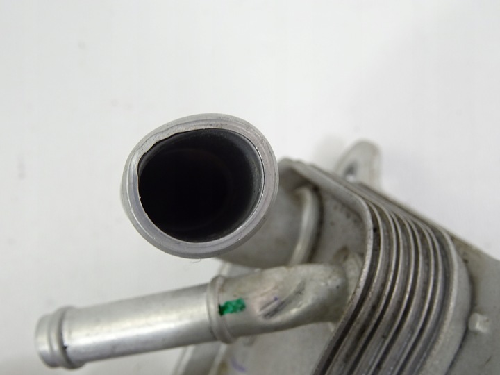 фото №7, Yaris iv 1.5 гибрид радиаторов радиатор масла коробки коробки передач p21