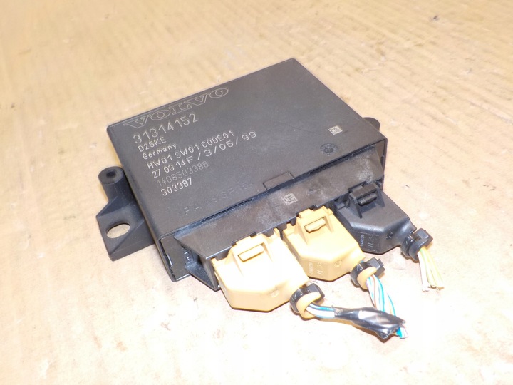 фото №1, Volvo v40 cross country 2014r 1.6d 115km модуль / датчик pdc 31314152