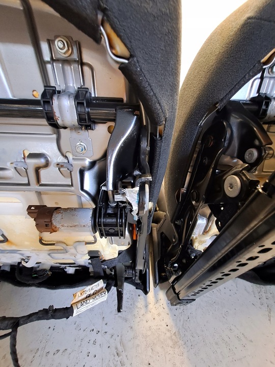 фото №14, Комплект сидений кожа land rover discovery sport l550 7 человек