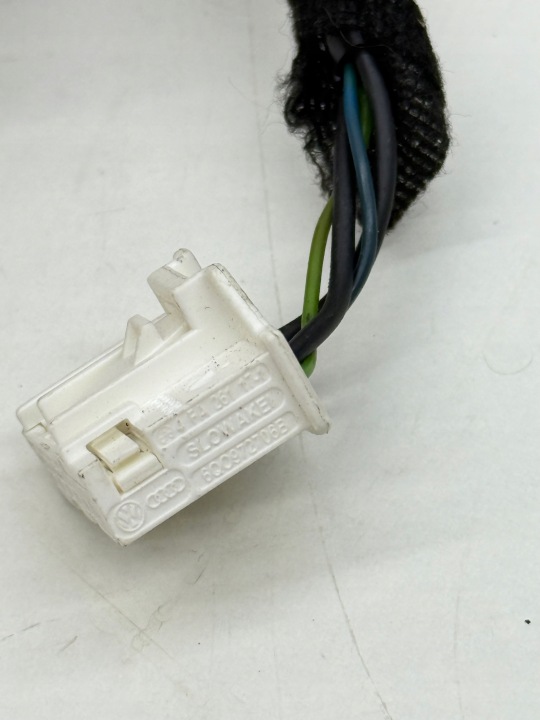 фото №8, Audi volkswagen seat skoda штекер роз'єм з'єднувач + трубка  6q0972706b