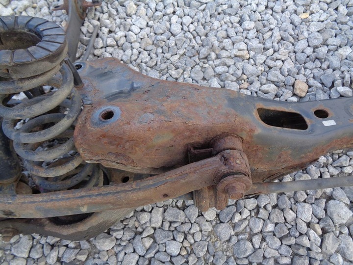 фото №7, Балка подрамник тележка подвешивание зад задняя ось kpl kia ceed 1 i универсал 2006-