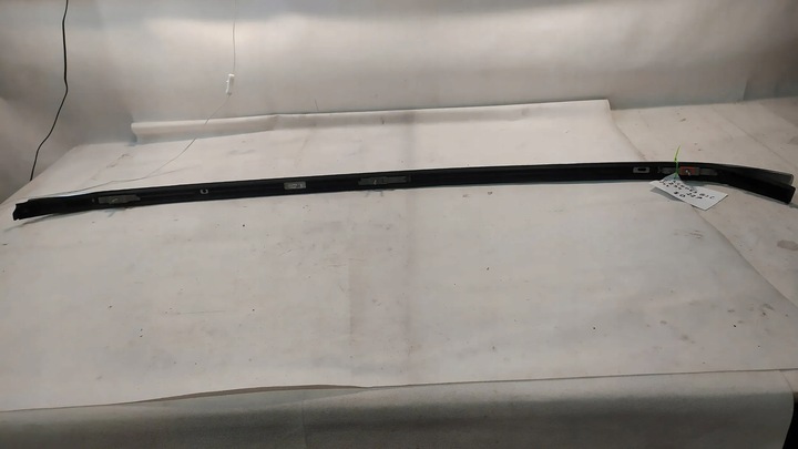 фото №8, Планка шланг склоомивача лівий праві перед mercedes-benz x254 glc