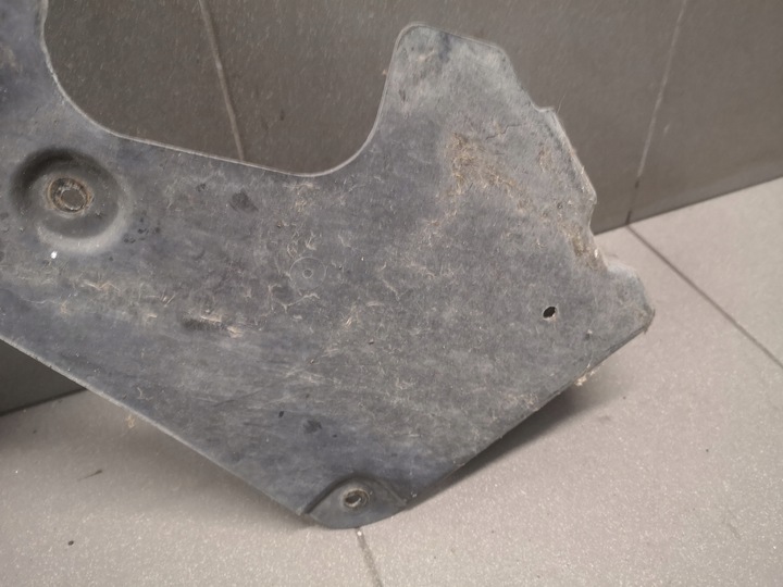 фото №3, Захист шасі audi a8 d2 4d0018957d