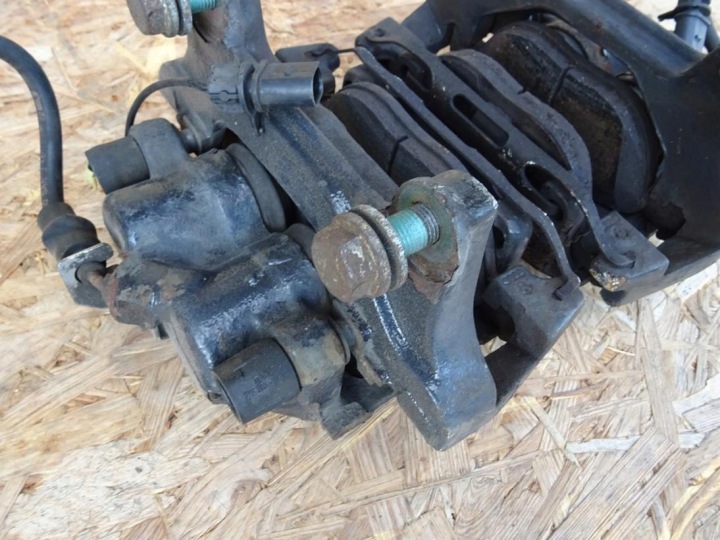 фото №11, Audi rs4 b5 2.7t 2.7 biturbo swap зажимы диски перед передние 360mm kpl