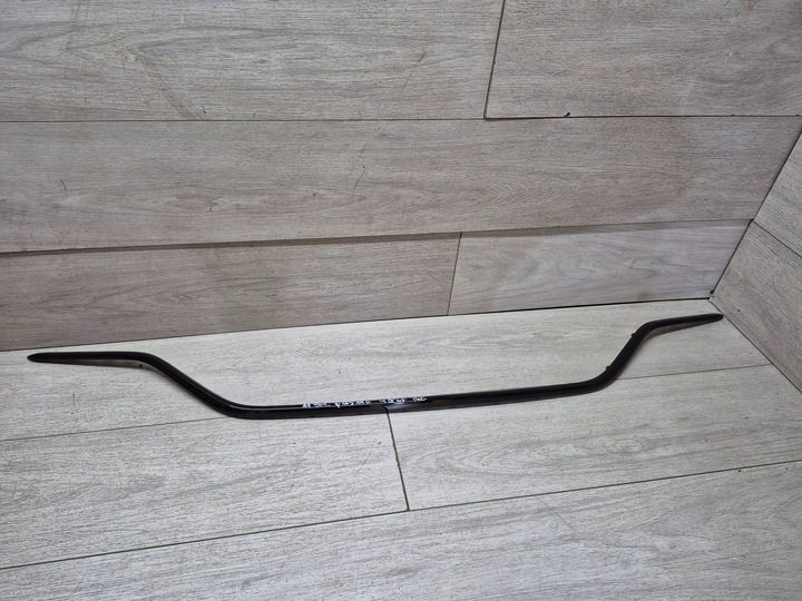 фото №1, 11502. mercedes w205 amg планка хром зад a2058854103