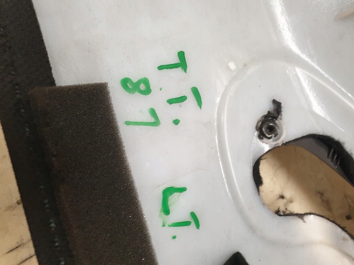 фото №13, Захист боковина ліва задня audi tt 8j8867287