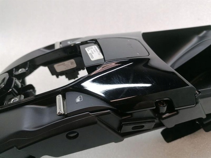 фото №7, Ferrari roma f169 cup holders 980428 тримач e-call carrier