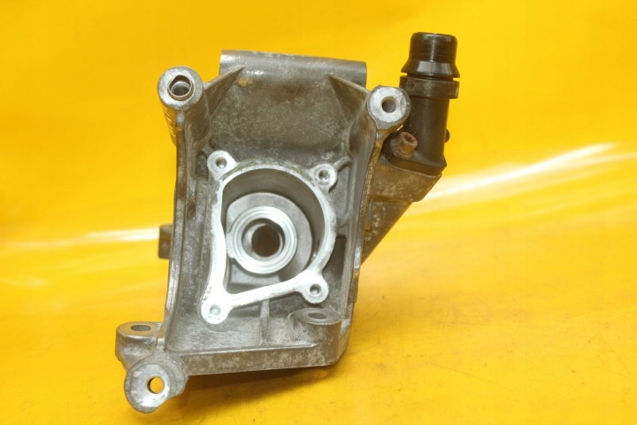 фото №6, Основа водяна помпа  mini r60 bmw toyota avensis t24 n47c20a 2.0 d